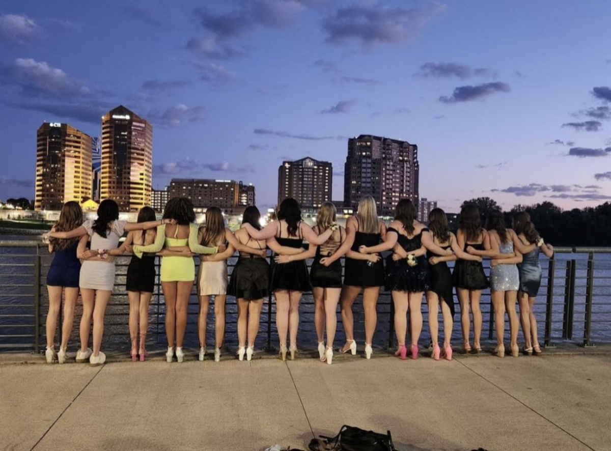 A group of sophomore girls stand together for a picture before last year’s Homecoming. 
